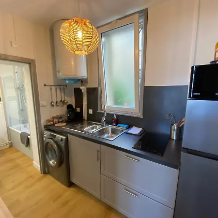 Papillon En Plein Coeur De Apartman