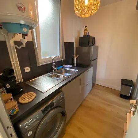 Papillon En Plein Coeur De Διαμέρισμα